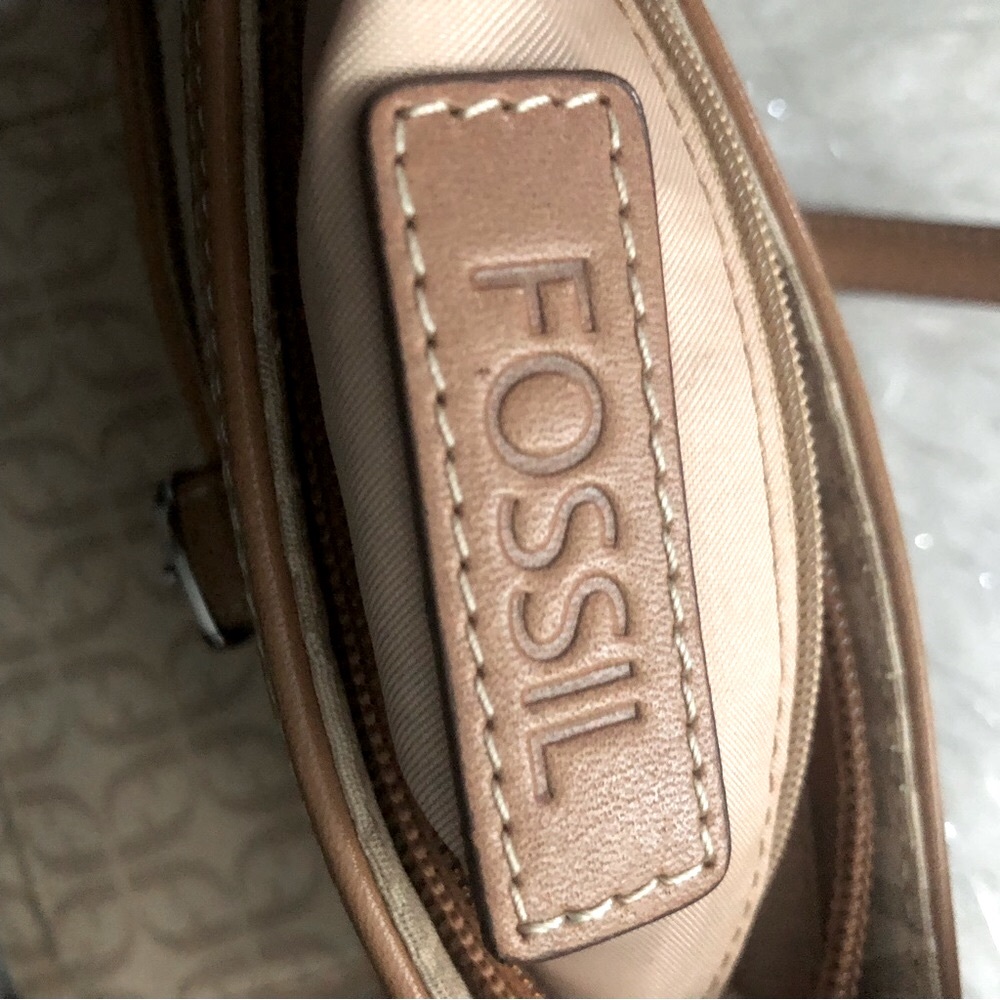 FOSSIL SHOULDER BAG - Picture 6 of 9